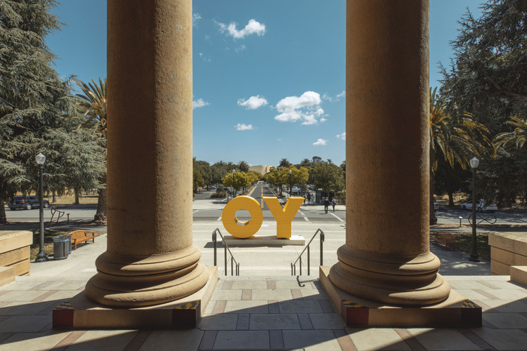 Public Tour | A Closer Look