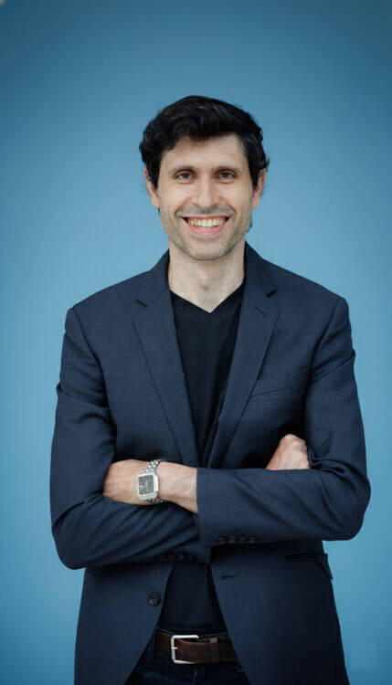 Colloquium on the Brain and Cognition with Elias Issa