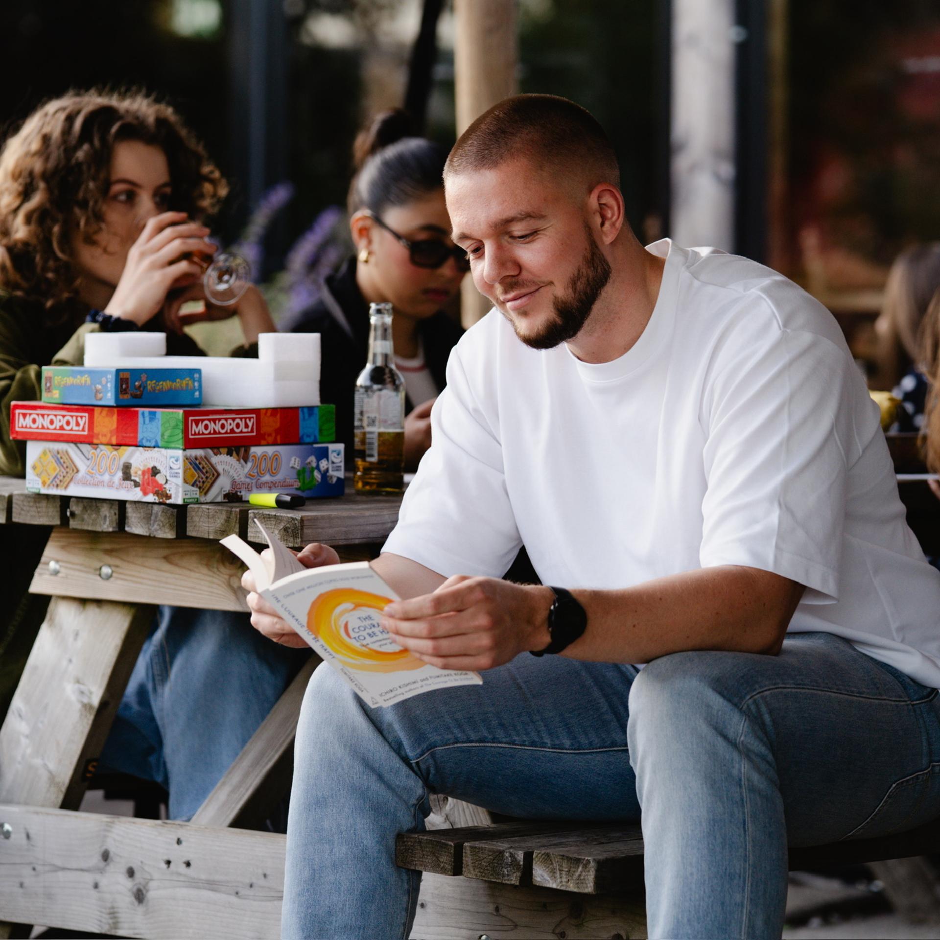 Offline Reading Party | @ Kafi Jenseits im Viadukt