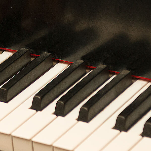 Noon Concert: Piano Students of Laura Dahl